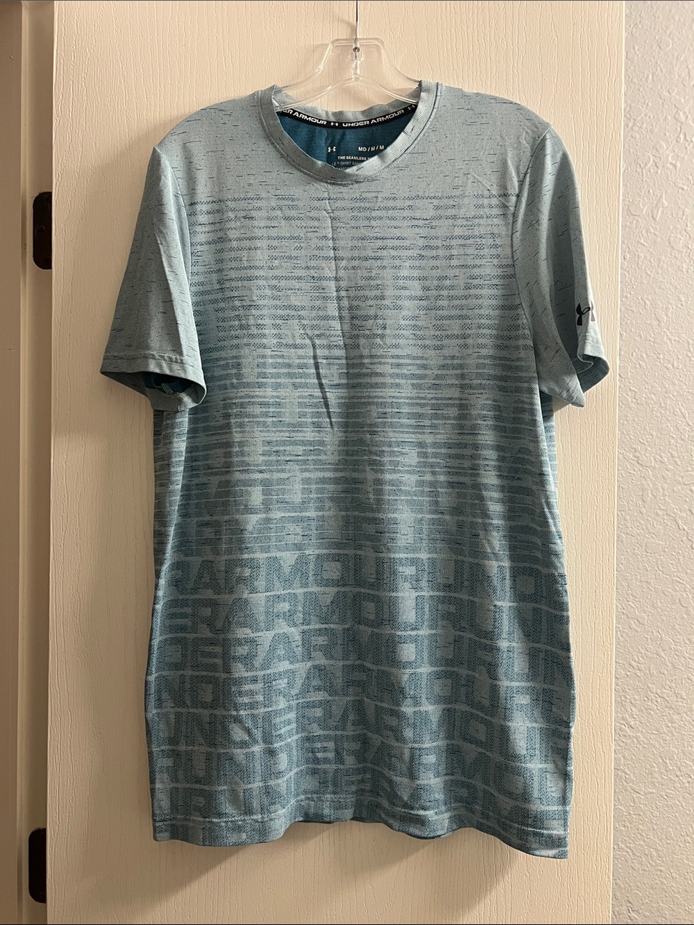 Under Armour Men's Heathered Sky Blue Graphic Training Tee